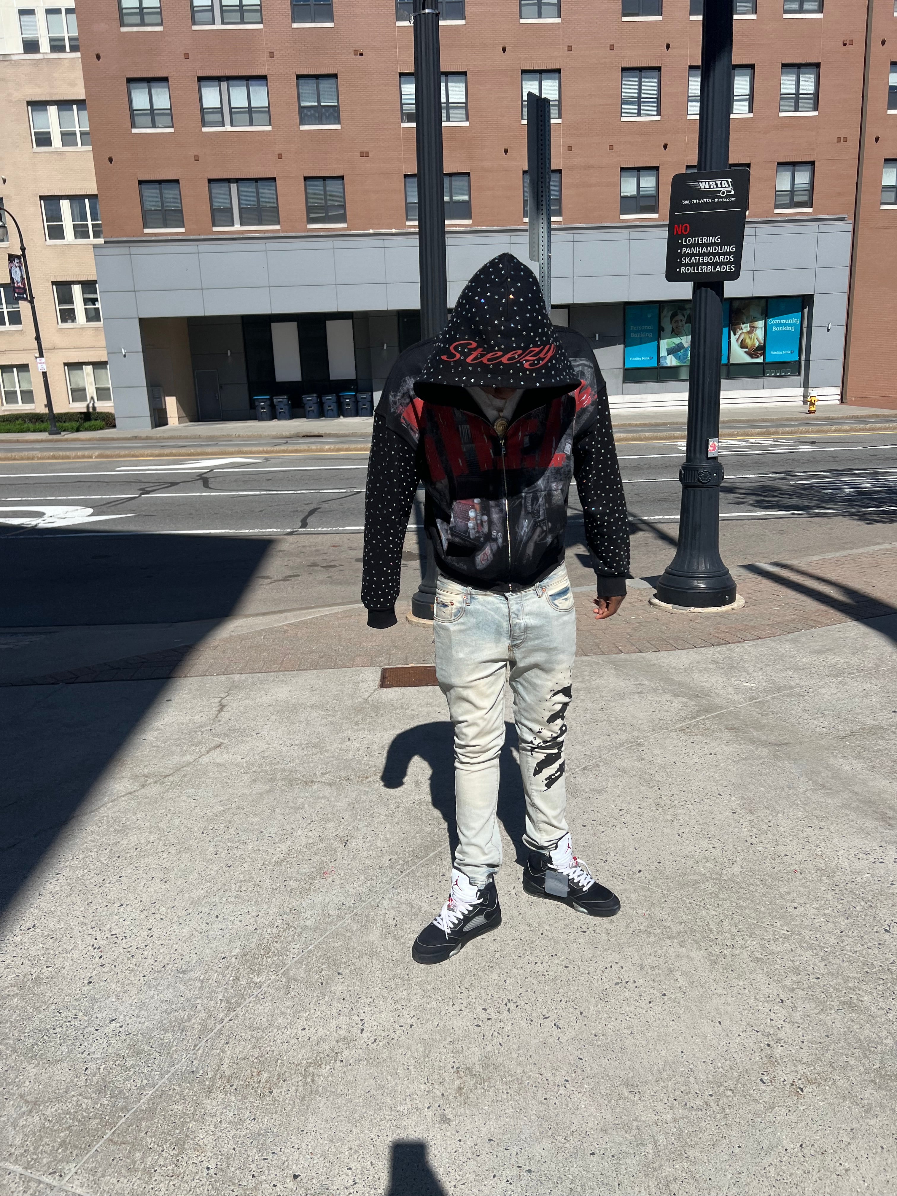 STEEZY RAINSTONE HOODIE(PRE-ORDER)